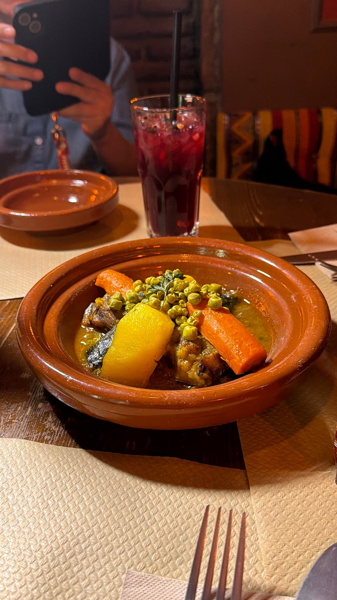 Al Waha in Granada: When the Spices Stay Quiet